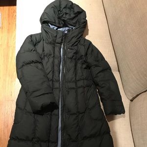 Girls Patagonia Long, Black Puffer Jacket